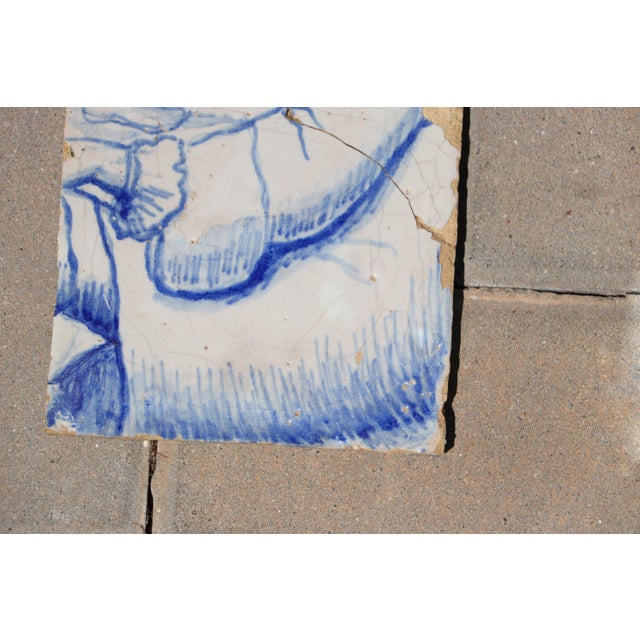 18th Century Baroque Portuguese Tile With Blue & White Figural Detail of a Nobleman Reclining, Showing a Flowing Sleeve For Sale - Image 4 of 5