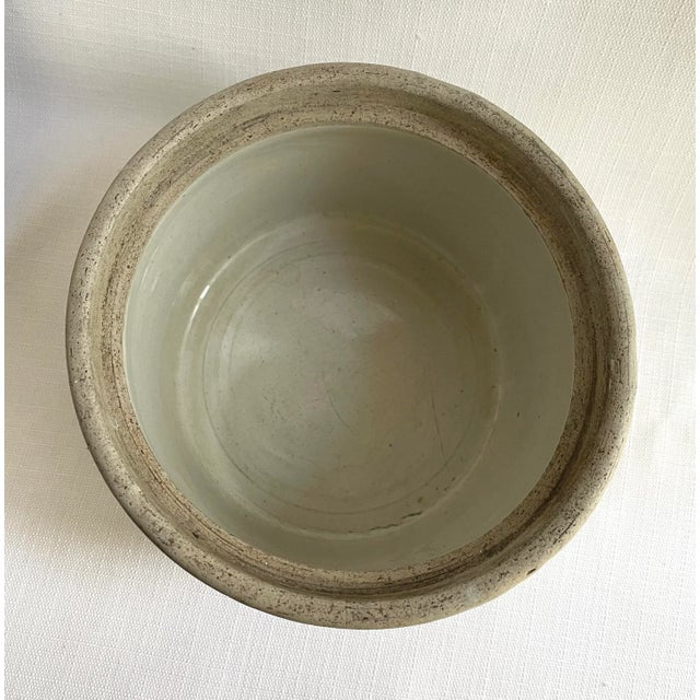 American Late 19th Century Antique Stoneware Butter Crock With Lid For Sale - Image 3 of 8