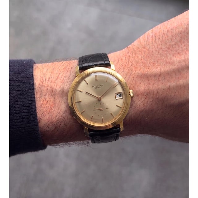 Vintage Patek Philippe Calatrava 35mm 3445 Sapphire 18k Yellow Gold Watch For Sale - Image 11 of 11