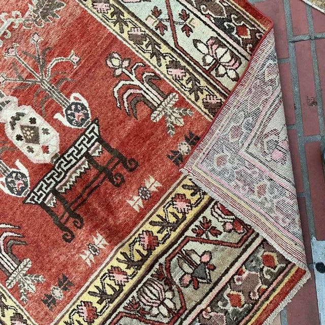 5x8 Antique Khotan Rug | Stylized Flowering Plants and Vases For Sale In Los Angeles - Image 6 of 6
