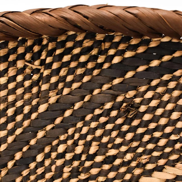 Early 20th Century Early 20th Century Tonga Binga Basket 22 Inch For Sale - Image 5 of 7