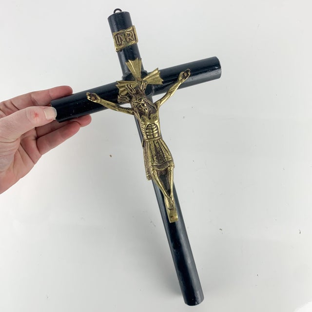 Vintage Brass Black Wood Crucifix French Cross Jesus Christ Gothic Wall Hanging For Sale - Image 10 of 10
