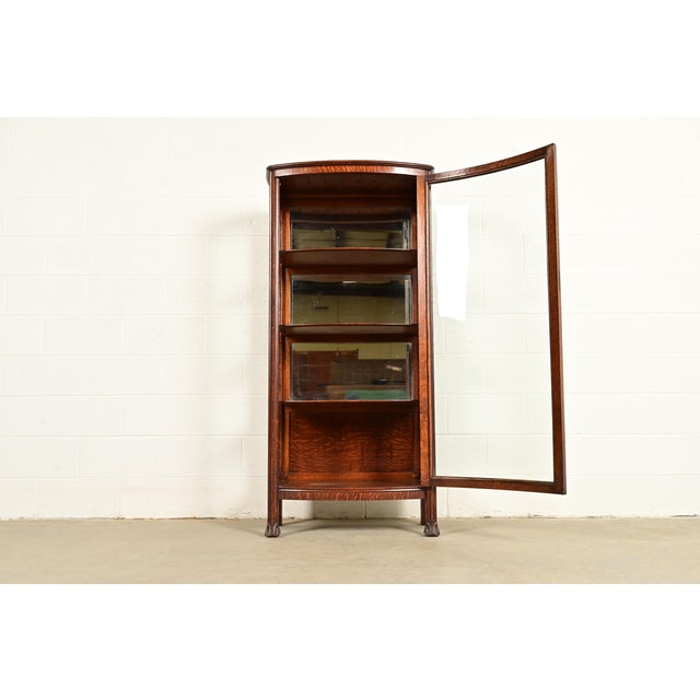 Berkey & Gay Antique Victorian Carved Oak Bookcase or Display Cabinet, Circa 1890s For Sale In South Bend - Image 6 of 16