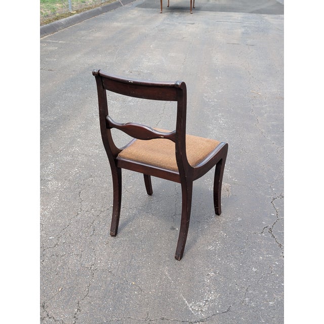 Wood 1960s Set of 8 Duncan Phyfe Style Mahogany Dining Chairs Attributed to Pennsylvania House For Sale - Image 7 of 12