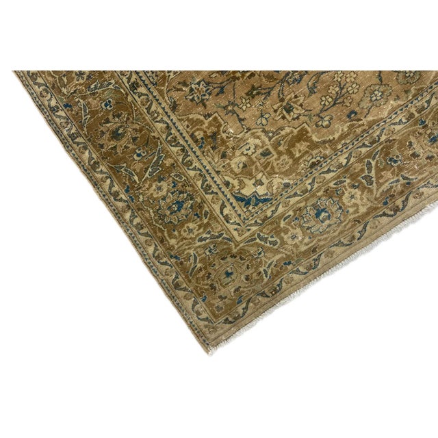 Vintage Middle Eastern Hand-Knotted Rug For Sale - Image 4 of 6