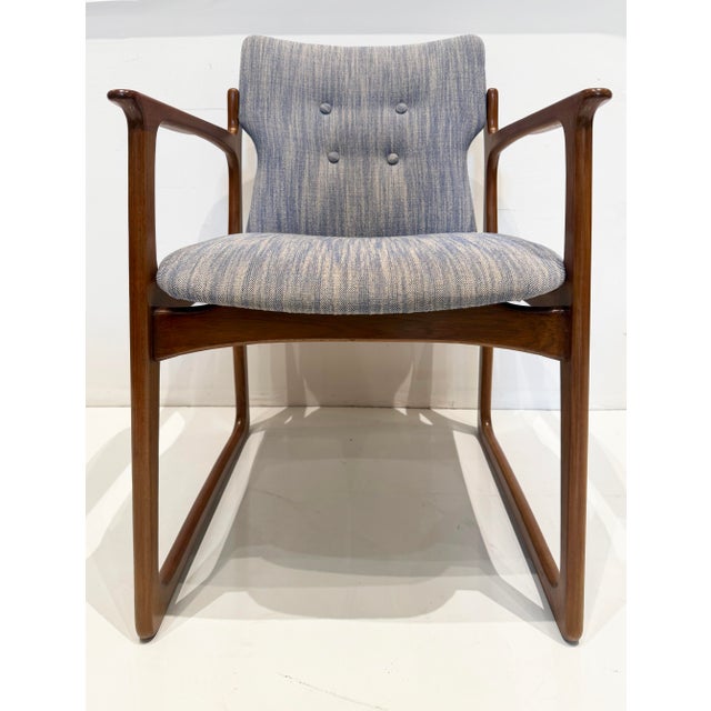 Vamdrup Stolefabrik Danish Modern Sculptural Dining Chairs, Set of 6 in Teak Offered for sale is a set of 6 teak Dmaish...