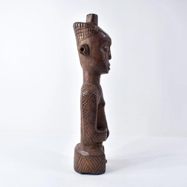 Brown Early 20th Century Ndengese Male Wooden Figure For Sale - Image 8 of 16