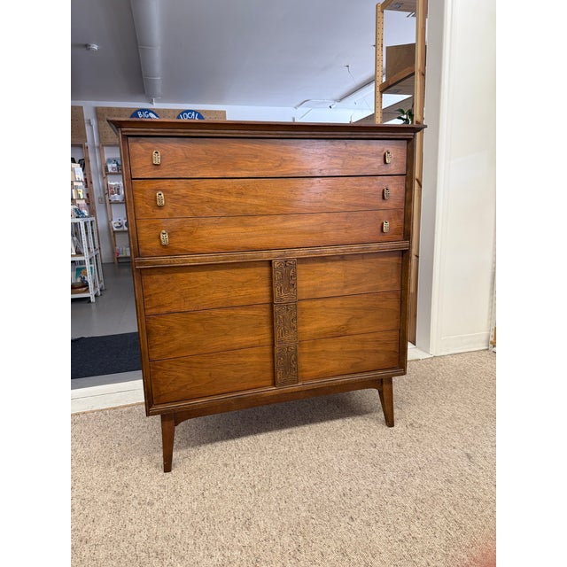 1960s Vintage Mid Century Modern Dresser by Bassett Aztec Collection by Leo Jiranek With Solid Wood Block and Brass Finished Handles For Sale In Seattle - Image 6 of 12