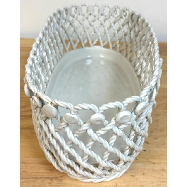 Neoclassical Italian Creamware, in White Rope-Twist Oval Centerpiece Basket, Mid-20th Century For Sale - Image 3 of 18