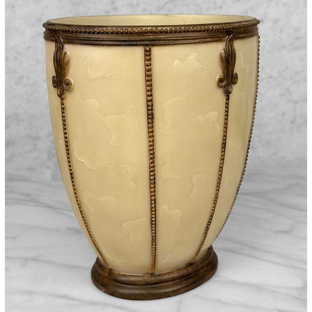French Vintage Traditional French Style Fleur De Lis Waste Basket Trash Can For Sale - Image 3 of 9