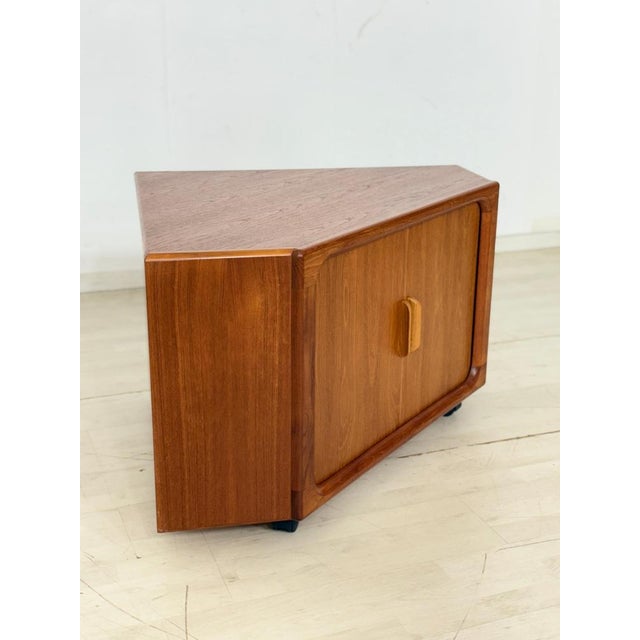 Vintage Teak Chest of Drawers from Dyrlund, 1960s For Sale - Image 5 of 11