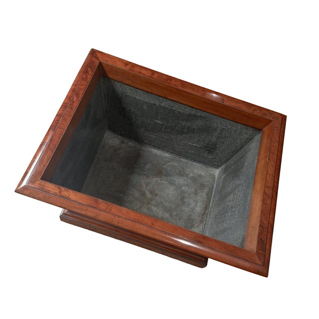 English Wine Cellarette or Wine Cooler of Mahogany in the Regency Style For Sale - Image 9 of 9