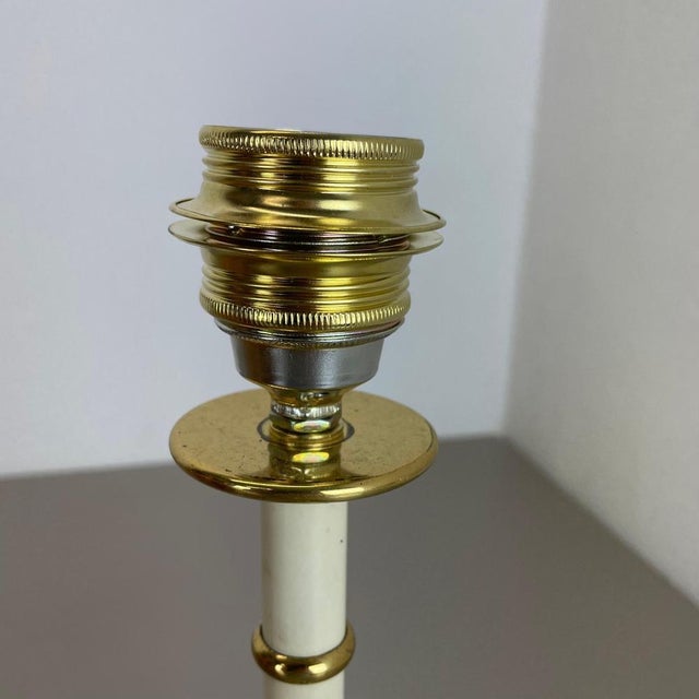 Original Rattan and Brass Table Light from Vereinigte Werkstätten, München, Germany, 1950s For Sale - Image 12 of 18