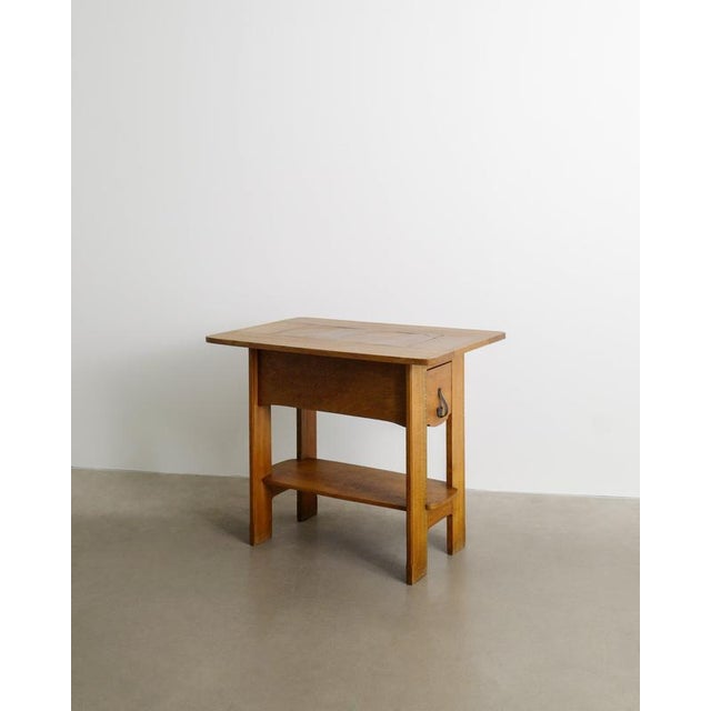 Early Swedish Mid-Century Modern Wooden Console Table with Drawers in Oak by Axel Lindegren, 1930s For Sale - Image 9 of 9