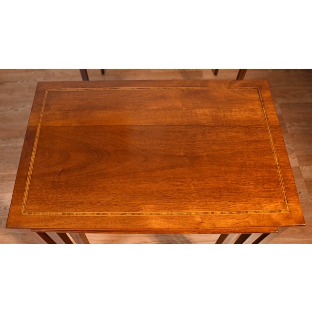 Traditional 1920 Antique English Regency Mahogany Inlaid Set of 4 Nesting Tables For Sale - Image 3 of 8