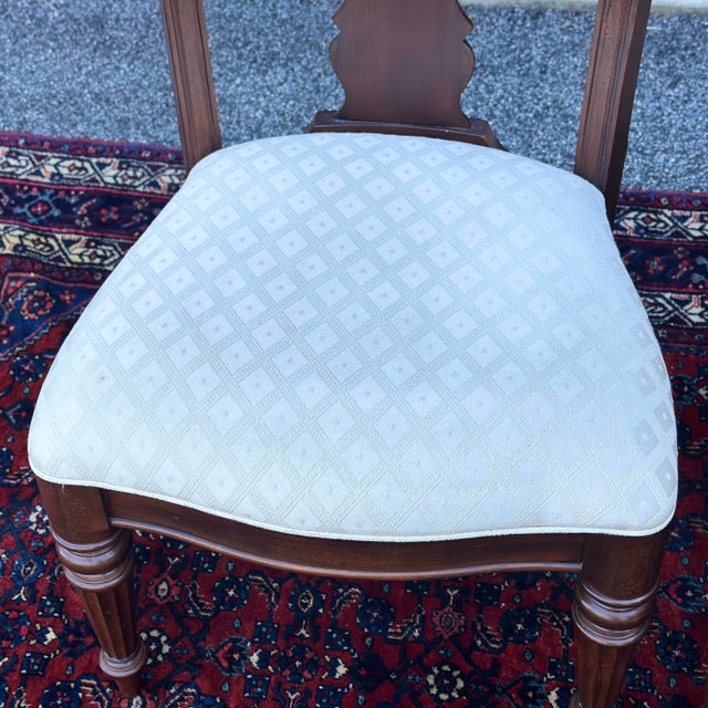 Contemporary Pennsylvania House Cherry Cortland Manor Dining Side Chairs - a Pair For Sale - Image 3 of 12