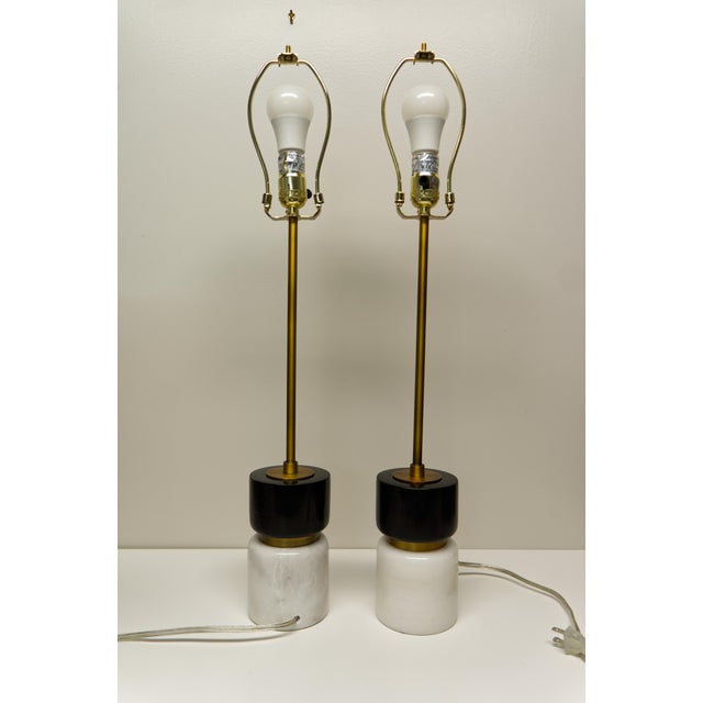 Early 21st Century Contemporary Black & White Stone Table Lamps With Brass Finish Fittings a Pair For Sale - Image 5 of 8