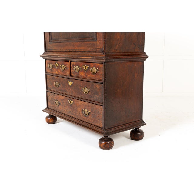 17th Century English William and Mary Walnut Escritoire For Sale - Image 9 of 12