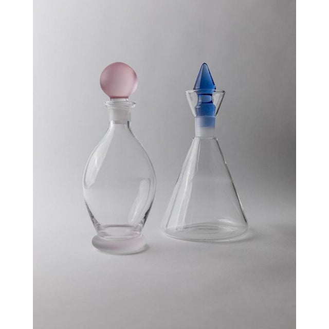 Vintage Clear Glass Decanters with Pink and Blue Stoppers, 1980s, Set of 2 For Sale - Image 11 of 11