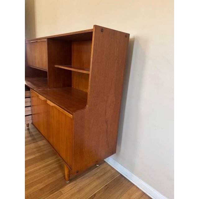Mid Century Modern Highboard/Sideboard/Hutch/Credenza For Sale In Los Angeles - Image 6 of 13