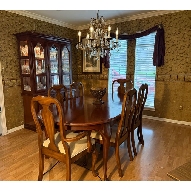 1980s 1980s Cherry Dining Table With 6 Chairs, Two Leaves & Custom Table Pads For Sale - Image 5 of 12