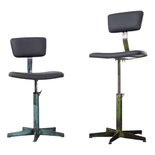 French Industrial Swivel Chairs, 1960s, Set of 5 For Sale