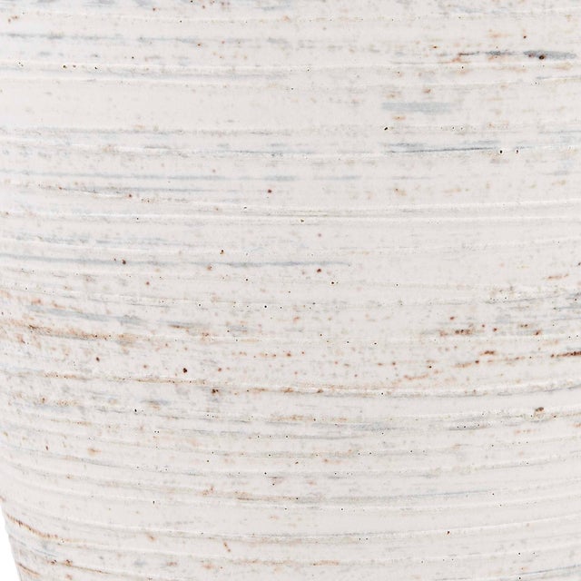 Kenneth Ludwig Chicago Inara Indoor-Outdoor White Vases Set/2 For Sale - Image 4 of 4