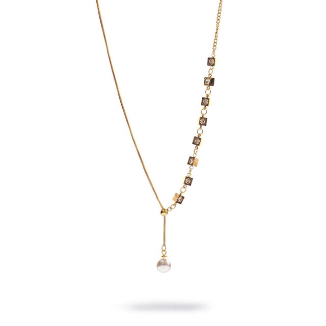 Golden Balance Diamond Necklace For Sale - Image 9 of 9