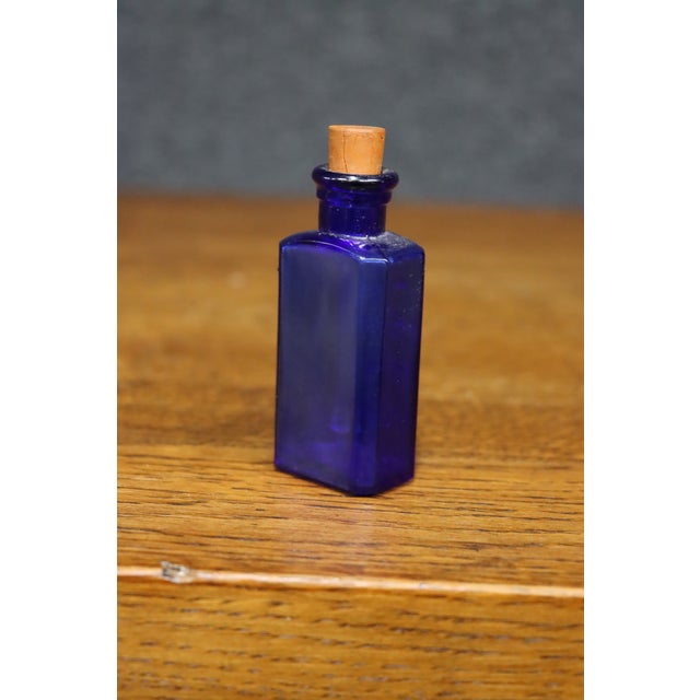 American Antique Cobalt Blue Kr-3 Poison Bottle – Skull & Crossbones, Tinct. Iodine For Sale - Image 3 of 15