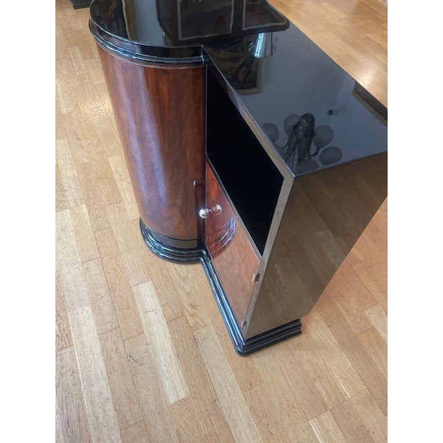 Art Deco Walnut Bar Cabinet, 1930 For Sale - Image 13 of 18