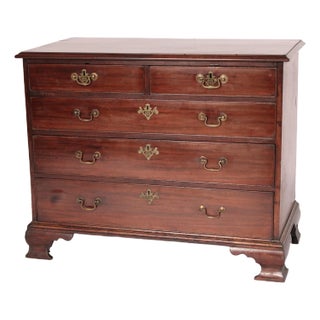 George III Mahogany Chest of Drawers For Sale