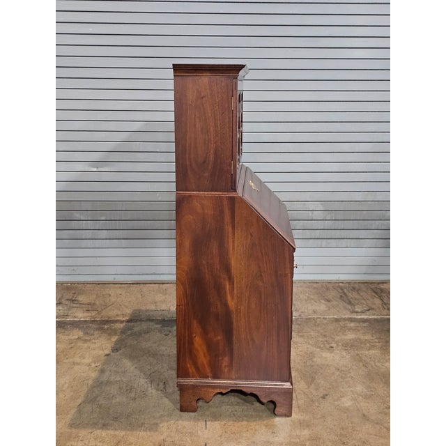 Wood Kittinger Colonial Williamsburg Mahogany Slant Front Desk With Bookcase Cw-1 For Sale - Image 7 of 15