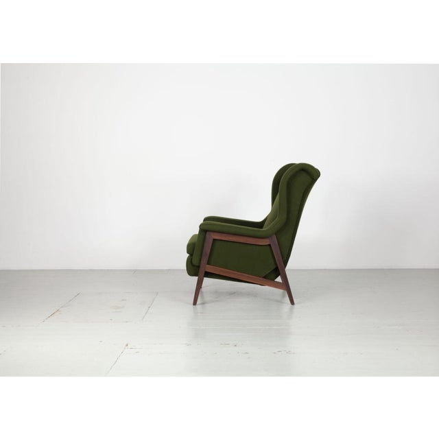 1960s Italian Wing Chair, 1960s For Sale - Image 5 of 18