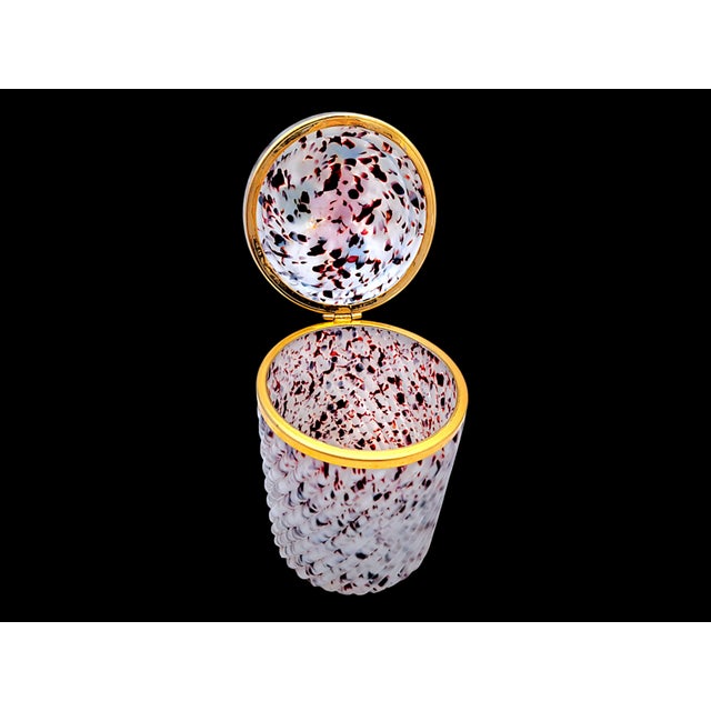 French Opaline Glass Jewelry Box with Marble Effect, 1890s For Sale - Image 4 of 7