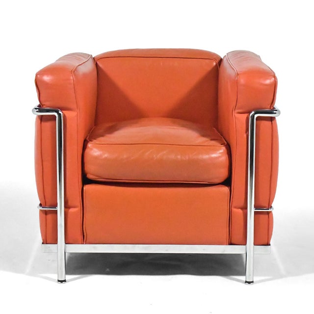 Mid-Century Modern Le Corbusier Lc2 Petit Modele Armchair by Cassina For Sale - Image 3 of 9