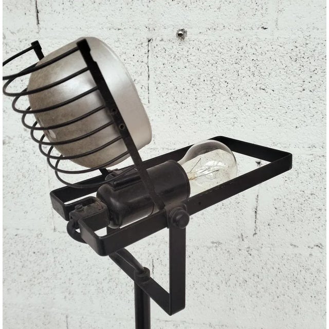 Sintesi Terra Floor Lamp by Ernesto Gismondi for Artemide, 1970s For Sale - Image 6 of 13