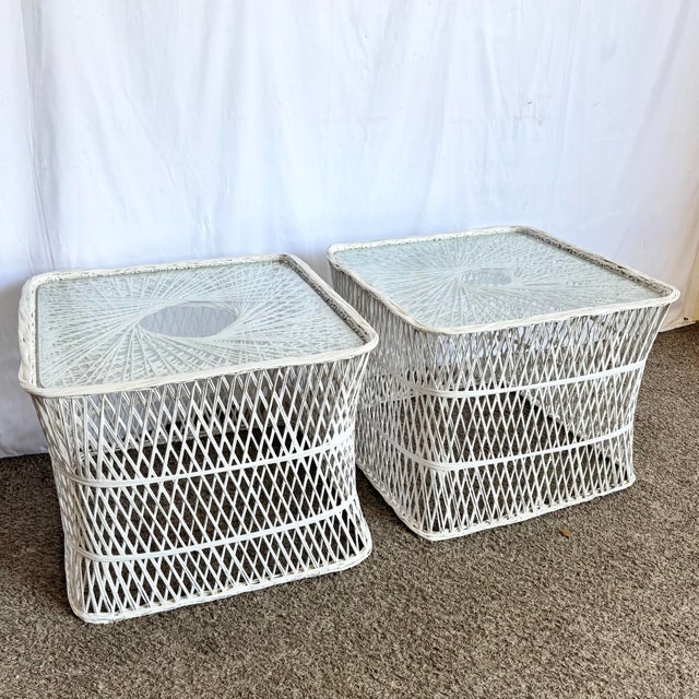 Mid Century Modern Spun Fiberglass Side Tables - A Pair For Sale - Image 9 of 10