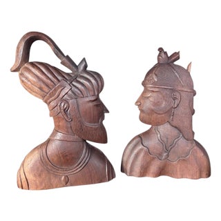 Ottoman Empire Busts in Hand-Carved Wood, Set of 2 For Sale