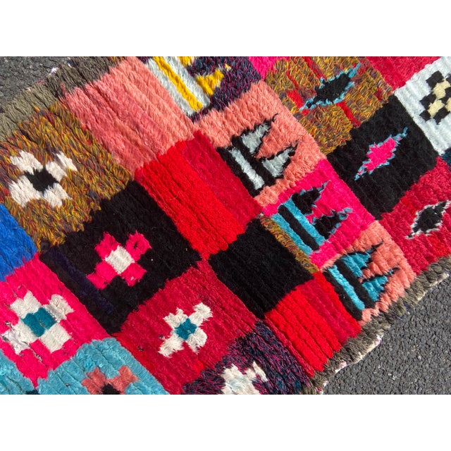 Tribal 1980s Vintage Moroccan Boucherouite Rug For Sale - Image 3 of 6