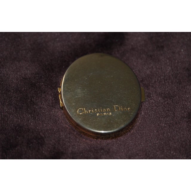 Oval Gilt Compact Pocket Mirror from Christian Dior, 1980s For Sale - Image 12 of 15