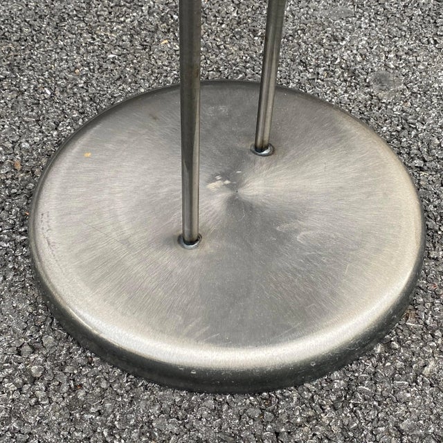 Metal Vintage French Style Fleur-De-Lis 12 Bottle Wine Tower Floor Standing Rack For Sale - Image 7 of 13