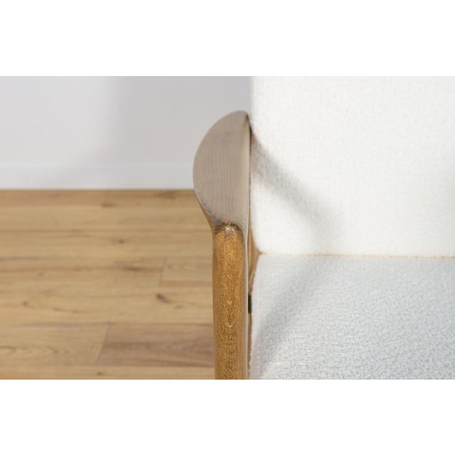 Set of Mid-Century Model 300-139 Armchairs from Swarzędz Factory, 1960s For Sale - Image 15 of 18