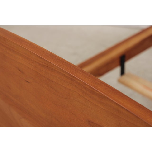 Stickley Cherry Pencil Post Queen Size Bed For Sale - Image 11 of 18