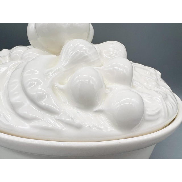 Vintage White Ceramic Harvest Vegetable Tureen / Baking / Serving Dish With Sculptural Lid – French Country / Cottagecore For Sale - Image 13 of 16
