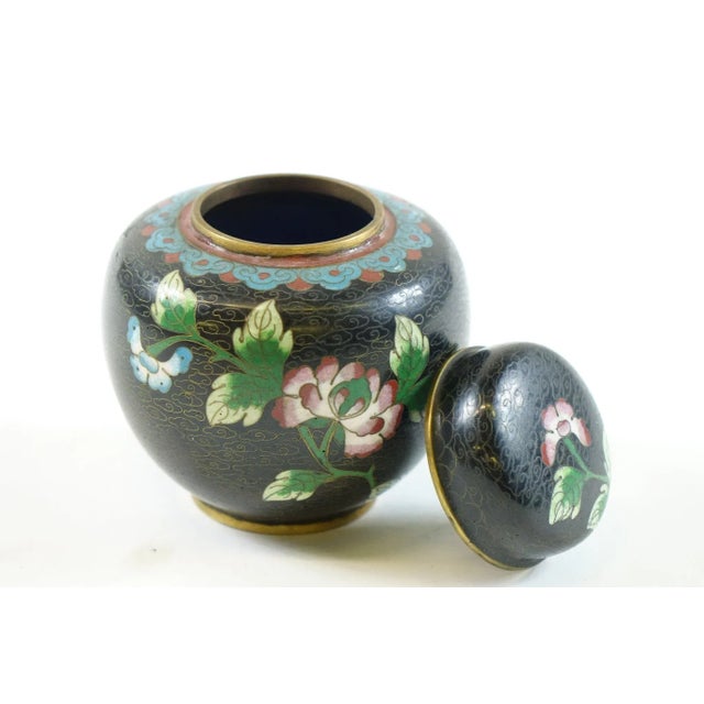 Chinese Early 20th Century Chinese Jars with Tops - A Pair For Sale - Image 3 of 5