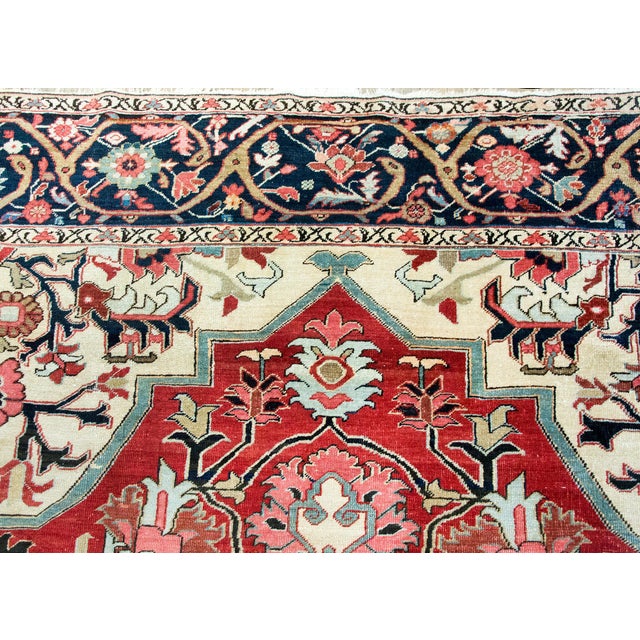 Late 19th Century Persian Serapi Rug For Sale - Image 13 of 16