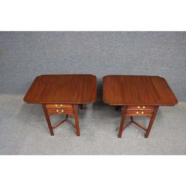 Brown Henkel Harris Virginia Galleries Mahogany Pembroke Drop Leaf End Tables – Pair For Sale - Image 8 of 14