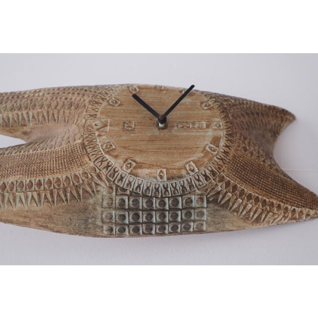 Ceramic Wall Clock by Pat and Joe Rowland for Sant Vicens, 1970, in Very Good conditions. Designed 1970 to 1979 I have...