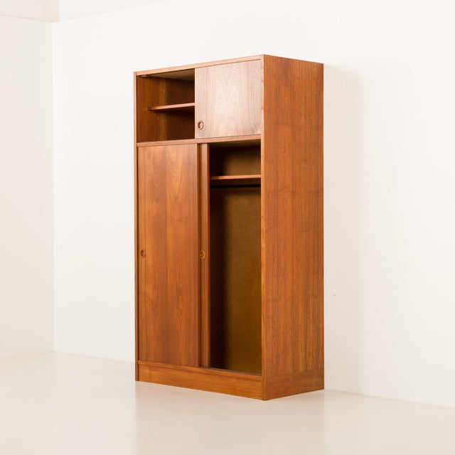 1960s Danish Teak Wardrobe from Hundevad & Co., 1960s For Sale - Image 5 of 13