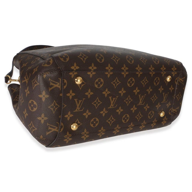 Monogram Canvas Montaigne GM For Sale In New York - Image 6 of 8